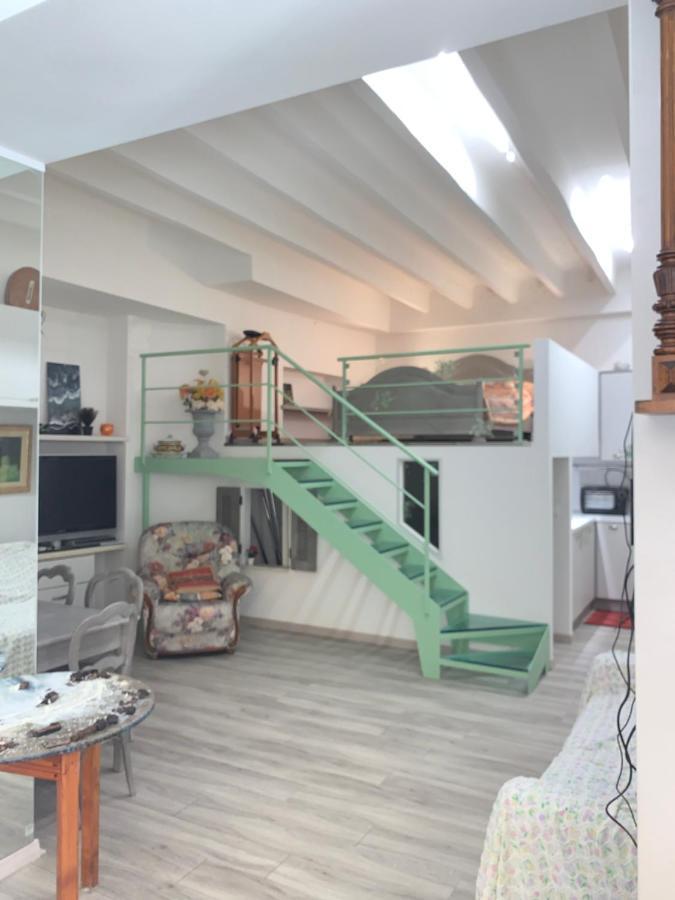 Joli Studio Au Soleil Apartment Ментона Екстериор снимка